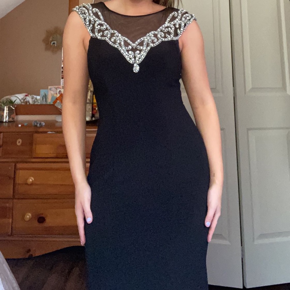 Long black dress